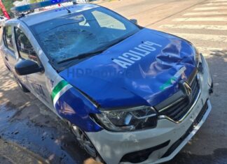 Un patrullero chocó a 3 motociclistas en Resistencia