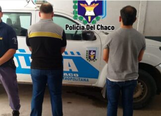 Exhibiciones obscenas: cayeron 2 sátiros en la plaza 25 de Mayo