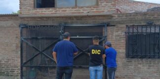 Murió el hombre baleado en una canchita de Fontana: 2 detenidos