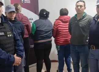 3 mujeres aporrearon a otra para defender a un hombre en Barranqueras