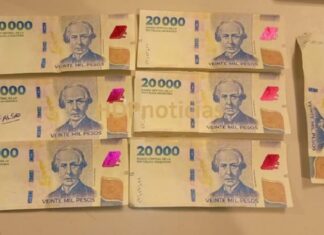 Cheto compró zapatos con billetes falsos en el shopping