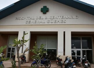 Una nena de 11 años dio a luz en Castelli: detuvieron a sus padres