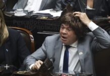 2 gotas de agua: Leiva se prueba la peluca