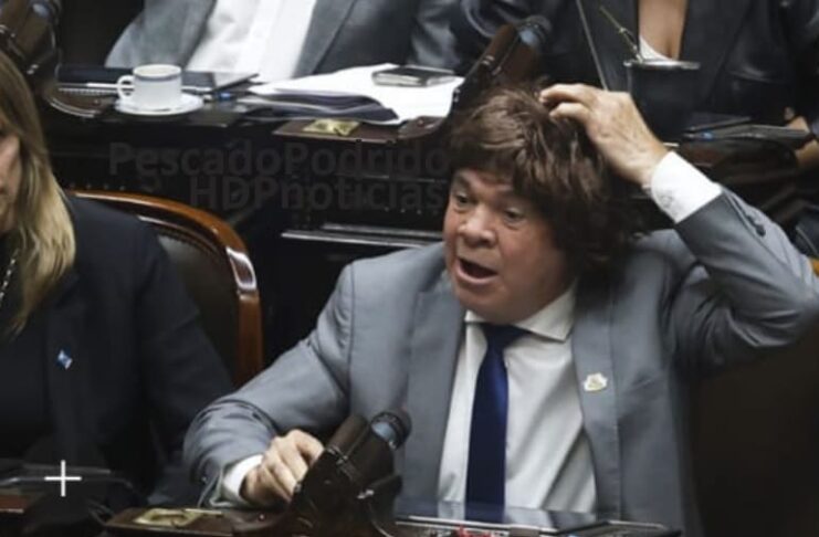 Sorpresa: Leiva les echa el ojo a funcionarios de Zdero: son muy lindos, las chicas los admiran