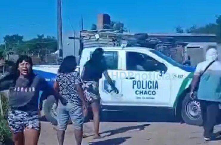 Fontana: quisieron linchar a un ladrón y lo apuñalaron dentro de un patrullero