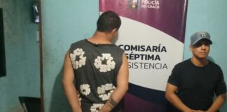 Fingió un fuerte dolor y le robó el celular a la enfermera del Centro de Salud