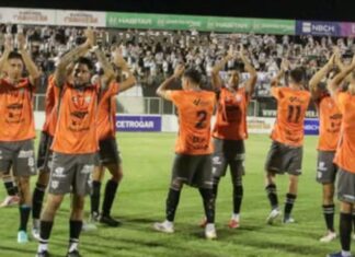 For Ever empató con el último aliento: hizo sus 2 goles de penal