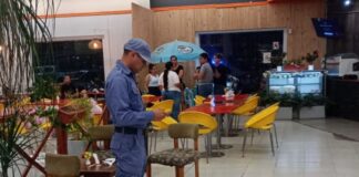 Chipacitos con “gusto feo” en Carrefour: denuncian niños intoxicados