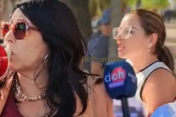 Magda insultada en la Legislatura