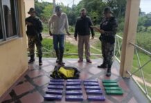 Desde una lancha paraguaya arrojaron una valija con marihuana en la costa chaqueña