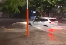Un diluvio afectó a toda la provincia y sigue lloviendo