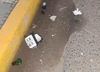 Violencia en el mástil: festejaban el triunfo argentino tirando botellazos a la Policía