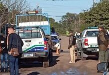 Desaparición de Axel: 36 días después allanaron comisarías y secuestraron patrulleros
