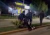 Suspendieron al policía que pateó a jóvenes detenidos en Santa Sylvina