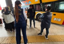Así cualquiera: pagó sus vacaciones familiares con transferencias falsas