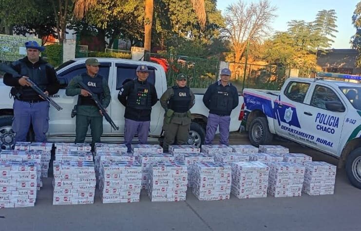 Secuestran un Corolla, una Hilux y una Amarok con cigarrillos de contrabando