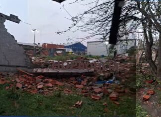 Se derrumbó un galpón y aplastó una vivienda en Barranqueras.