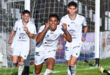 For Ever venció a Morón y empezó a subir en la tabla