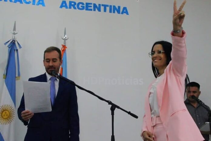 Martínez y sra